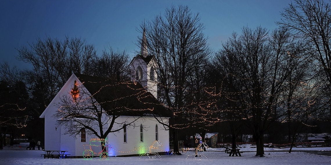 Three Reasons Christmas Is The Perfect Time To Invite Someone To Church